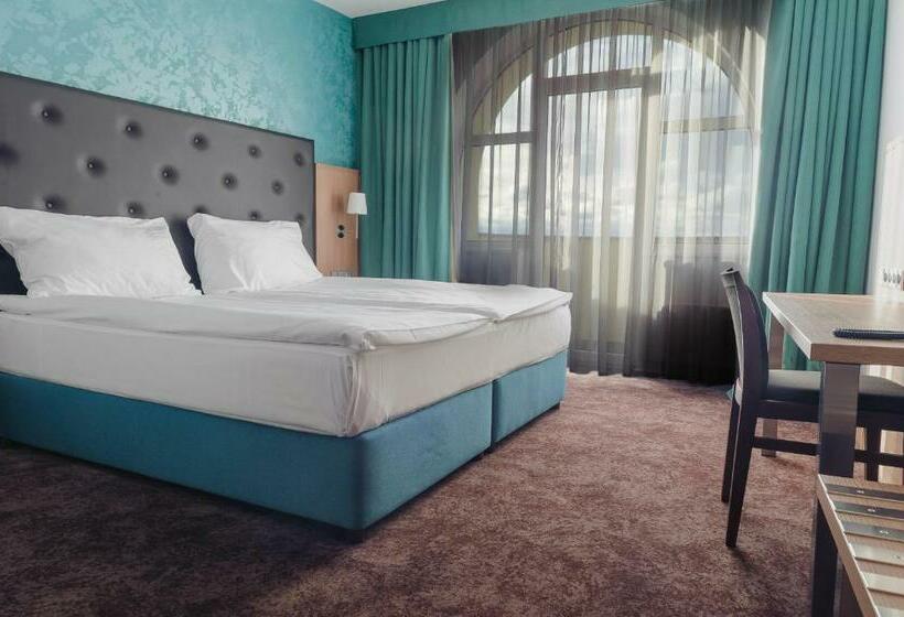 اتاق استاندارد با بالکن, Galatea