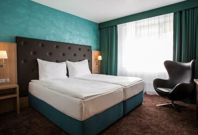 اتاق استاندارد با بالکن, Galatea