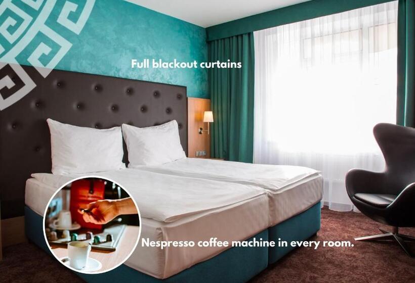 اتاق استاندارد با بالکن, Galatea