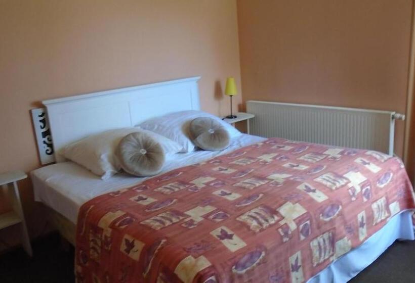 اتاق استاندارد با چشم‌انداز باغ, Getliin