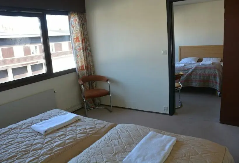 Perhehuone, Hornsjø Høyfjellshotell