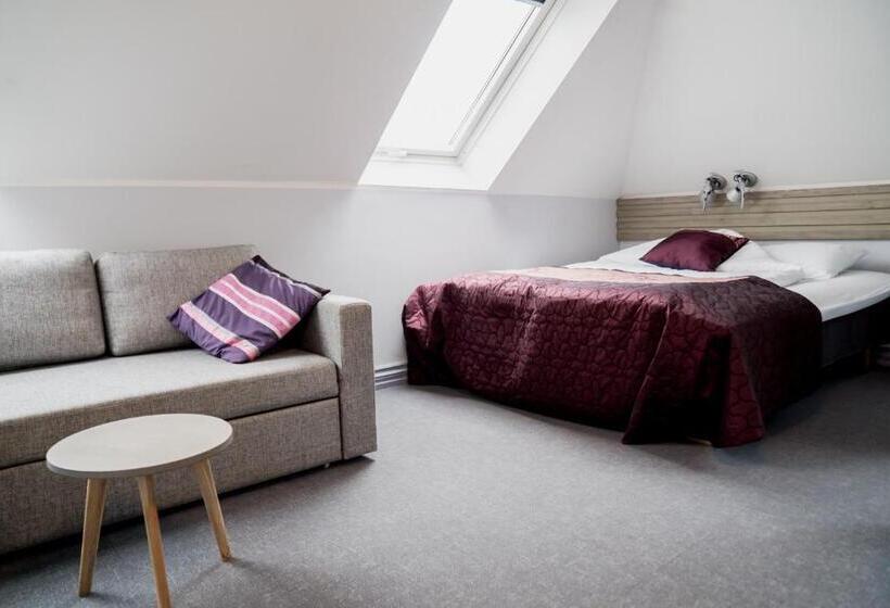 חדר משפחתי, Klosterhagen