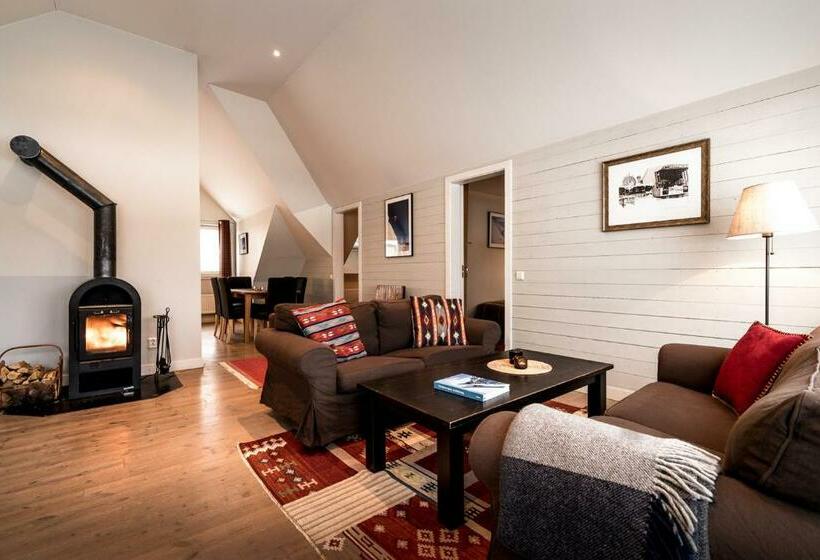 غرفة عائلية, L Granen