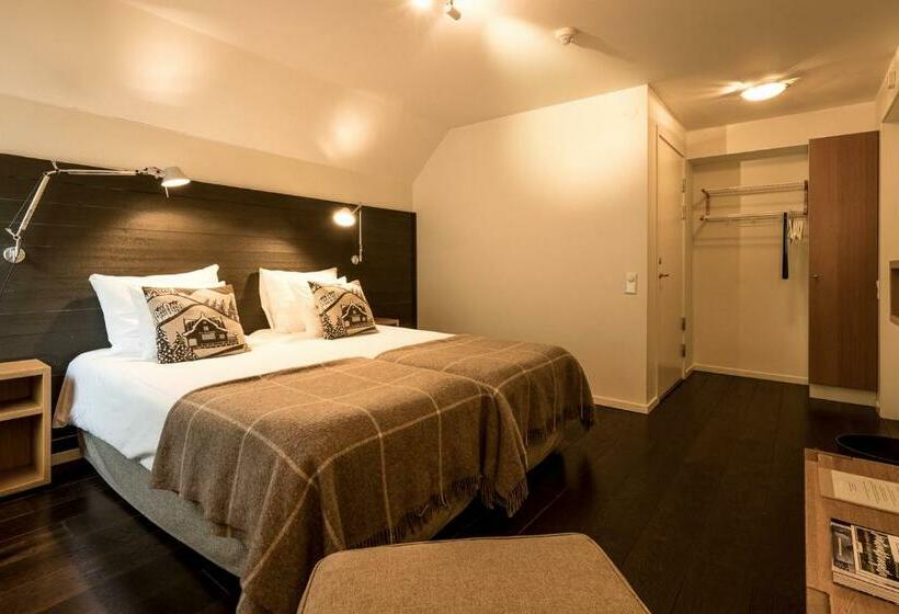 غرفة قياسية, L Granen