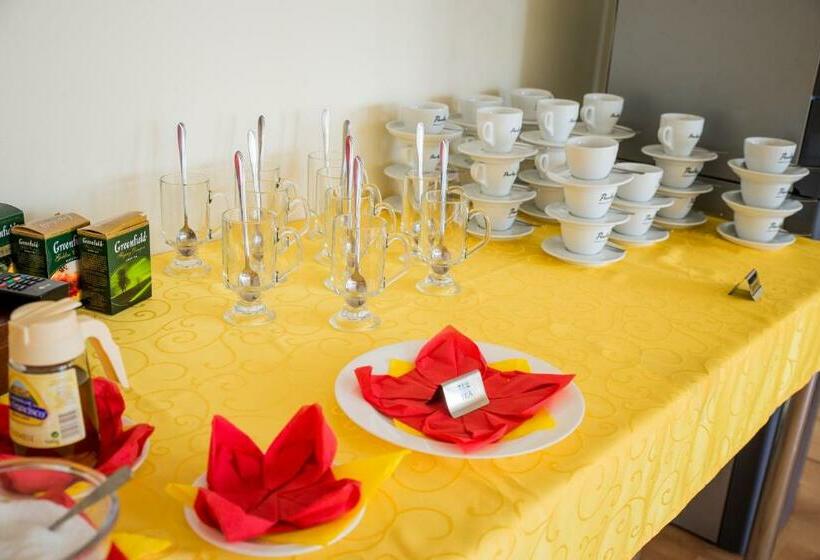 اتاق استاندارد یک نفره, L Tamula