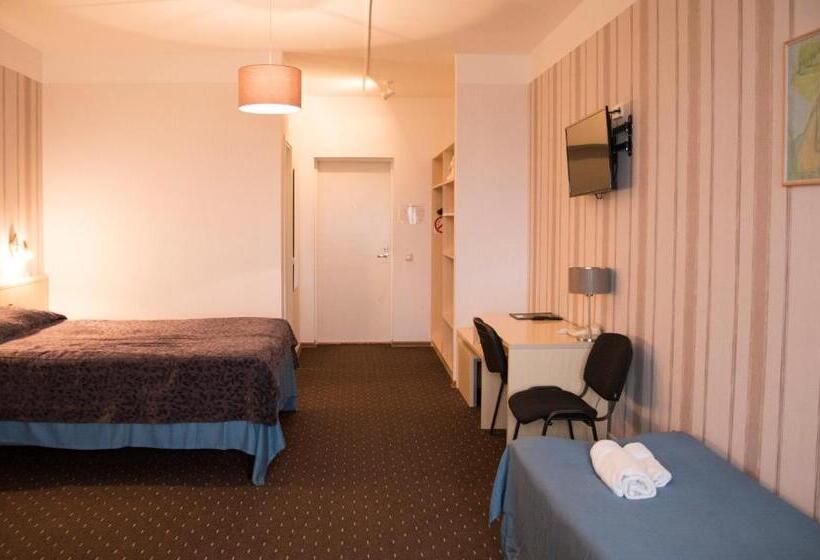 اتاق استاندارد یک نفره, L Tamula