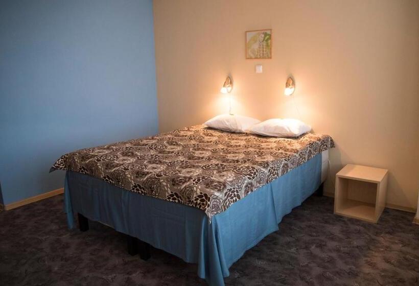 اتاق استاندارد, L Tamula