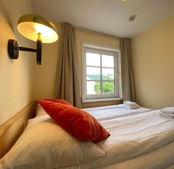 غرفة عائلية, Lilland Brewery