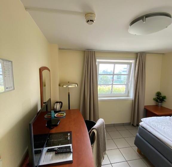 غرفة إقتصادية, Lilland Brewery