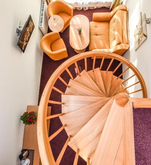 سوییت جونیور, Muza