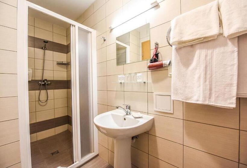 سوییت جونیور, Muza