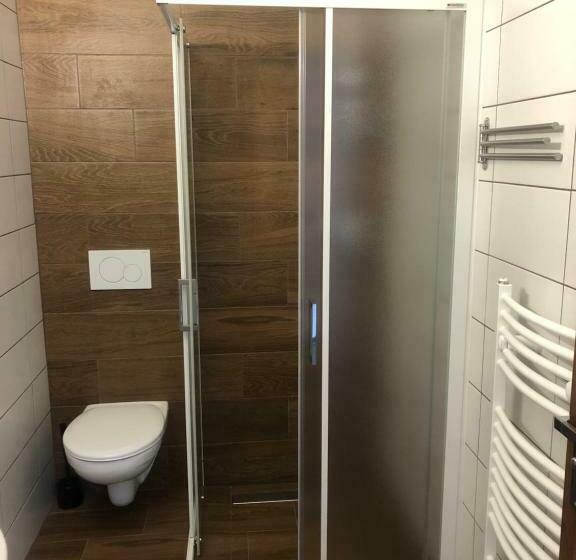 חדר סופריור, Motel R10