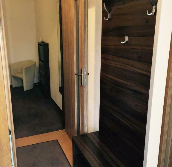 Habitación Estàndard Individual, Motel R10