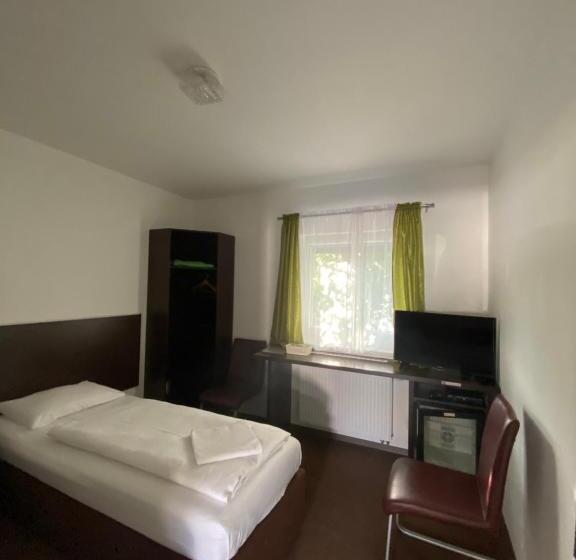 חדר סופריור, Motel R10