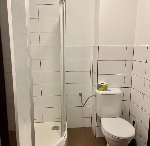 חדר סטודיו סטנדרד, Motel R10