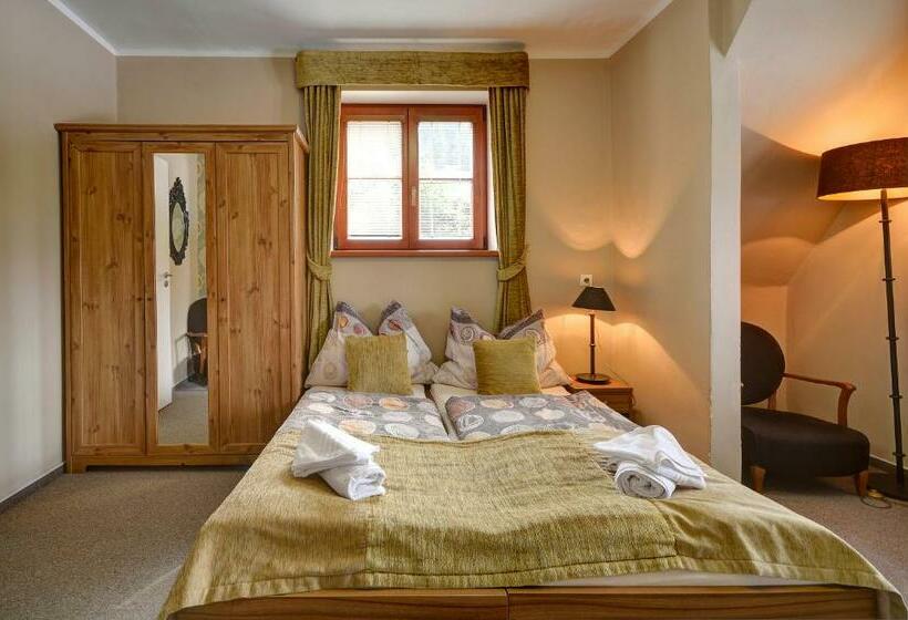 Номер Стандарт Трехместный, Stoh