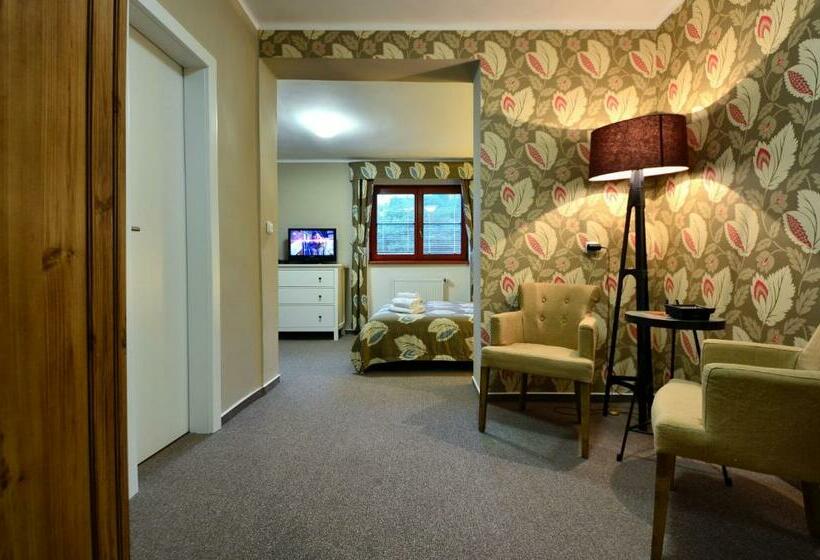 Четырехместный Номер Стандарт, Stoh