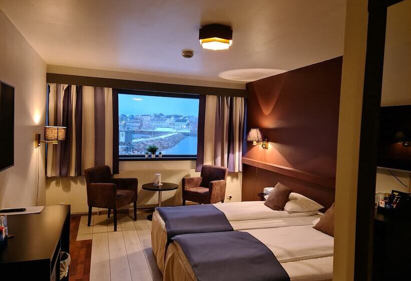 Номер Стандарт Трехместный, Vardø