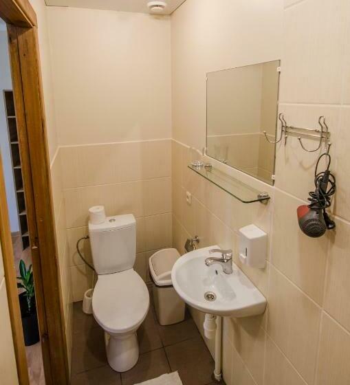 اتاق استاندارد, Veldzes Nams