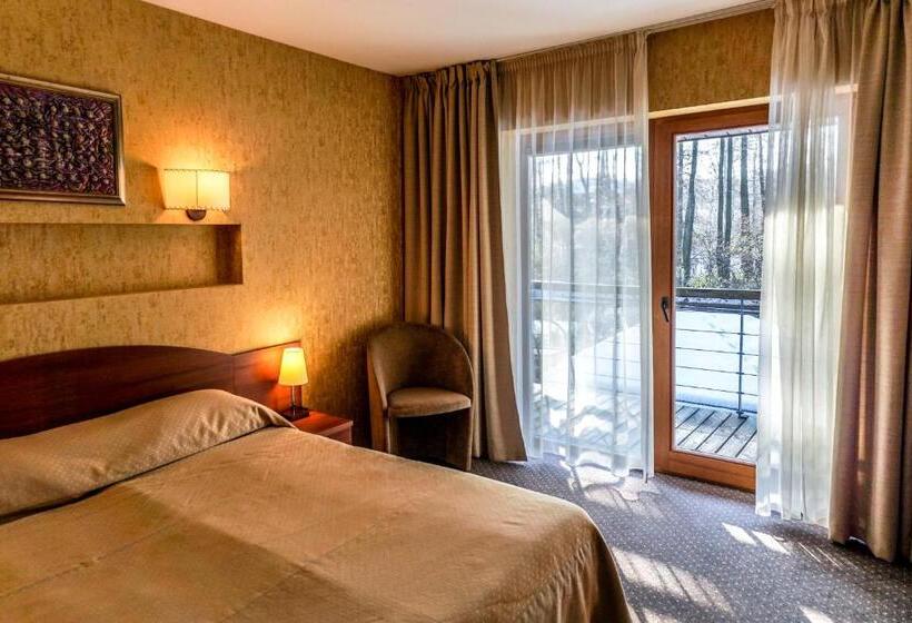 سوییت, Vila Vitalija