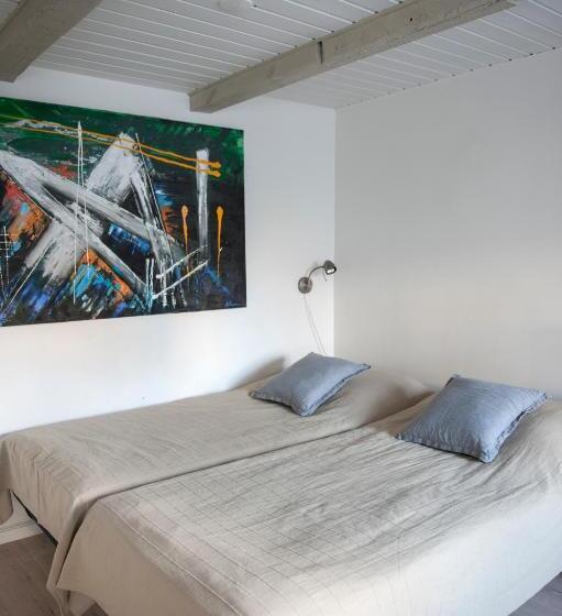 Семейный Номер, Mullbärsgården Bed & Breakfast