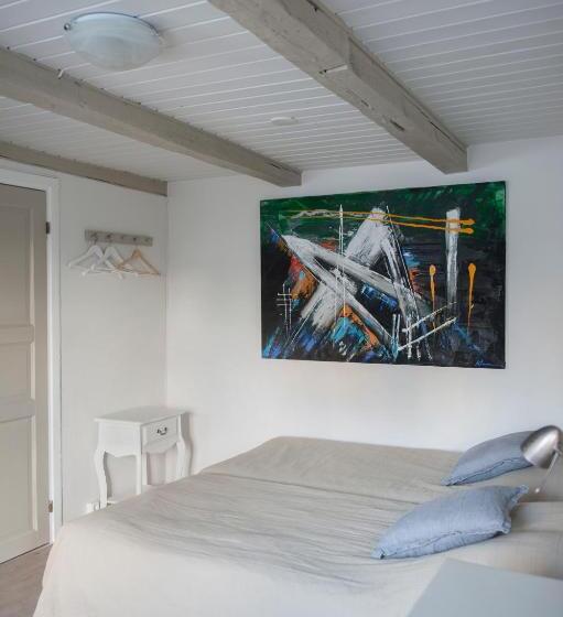 Семейный Номер, Mullbärsgården Bed & Breakfast