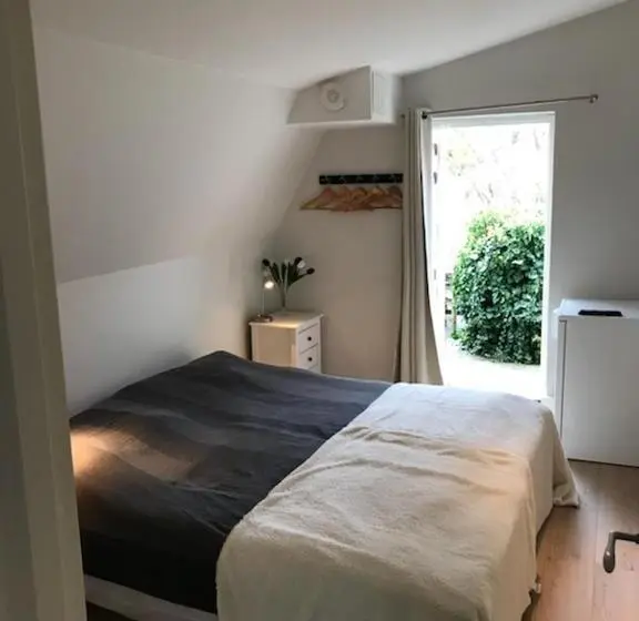 Standard-huone Merinäkymä Parveke, Mullbärsgården Bed & Breakfast