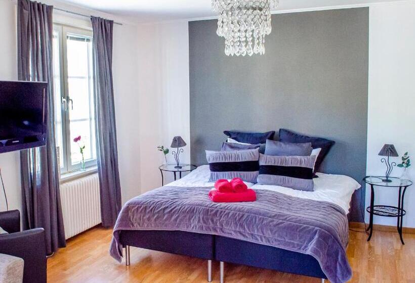 Семейный Номер, Park Hotell