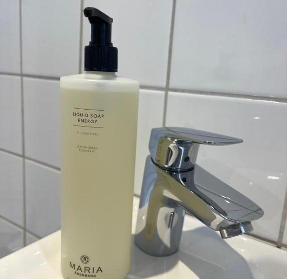 Четырехместный Номер Стандарт, Peppinge Bed & Breakfast