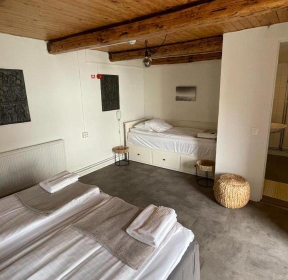 Семейный Номер Вид на Сад, Peppinge Bed & Breakfast