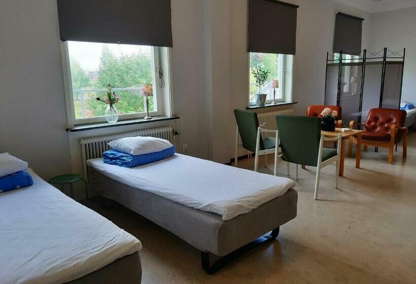 חדר משפחתי חדר אמבטיה משותף, Piteå Vandrarhem