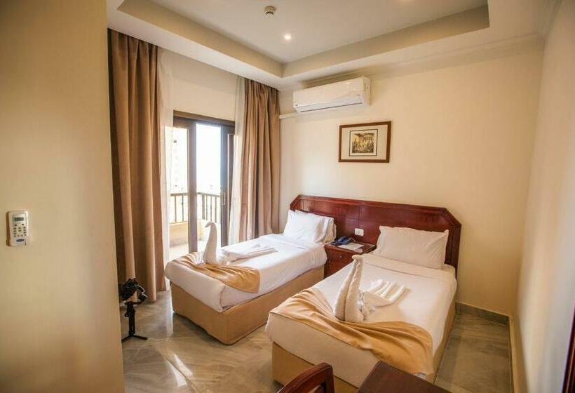 سوئیت ریاست جمهوری 2 خوابه, Aifu Hotel El Montazah Alexandria