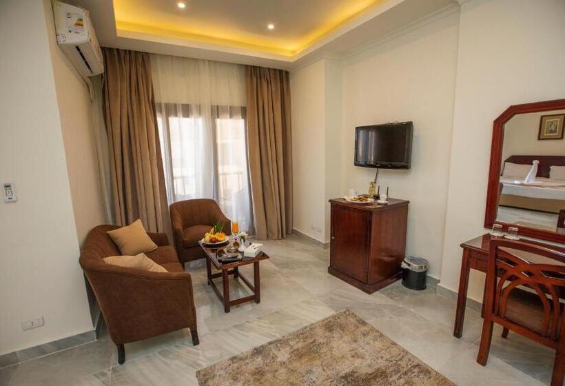 اتاق سوپریور با چشم‌انداز, Aifu Hotel El Montazah Alexandria