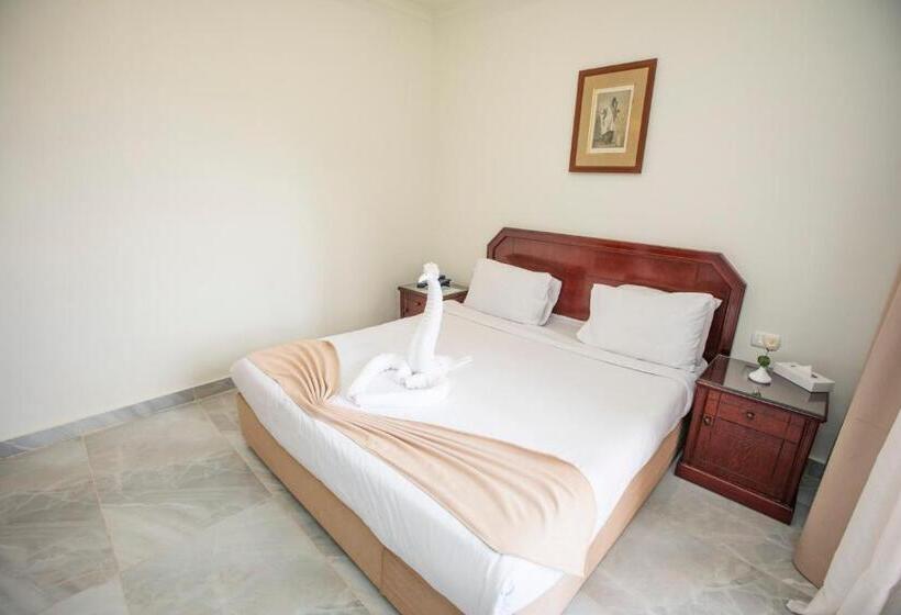 اتاق سوپریور با چشم‌انداز, Aifu Hotel El Montazah Alexandria