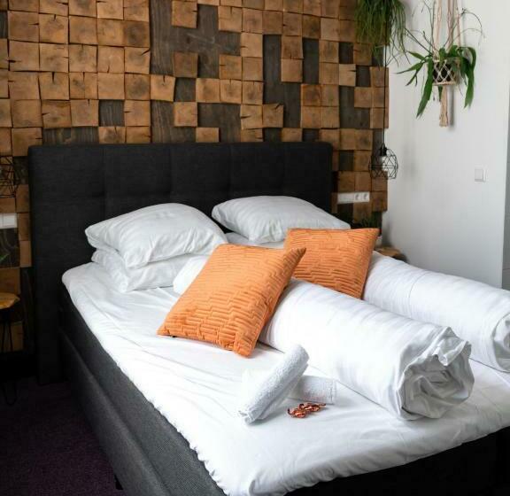 غرفة قياسية, Wolf Hotel Kitchen & Bar