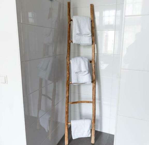 غرفة ديلوكس, Wolf Hotel Kitchen & Bar