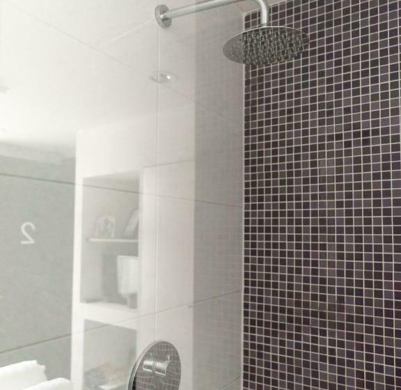 غرفة قياسية, Wolf Hotel Kitchen & Bar