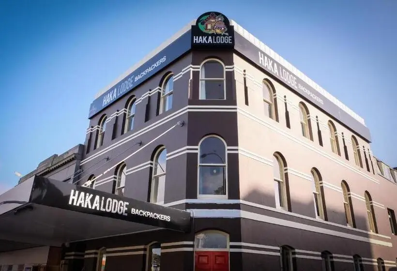 اتاق استاندارد, Haka House Auckland K Road