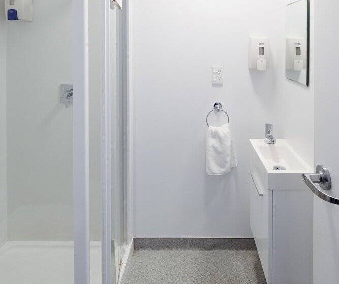 חדר סטנדרט, Haka House Auckland K Road