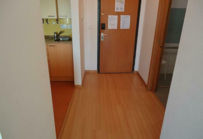 스탠다드 스튜디오, Hi Santa Cruz   Pousada De Juventude