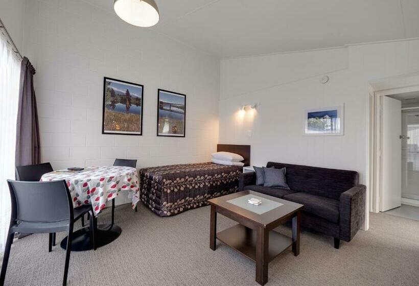 Студия Стандарт, Anderson Park Motel