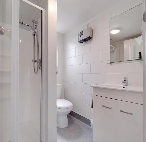 Sviitti, Anderson Park Motel