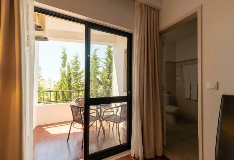 スーペリアファミリールーム, Manta Guest