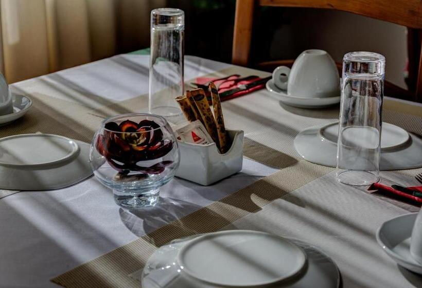 スタンダードルーム, Manta Guest