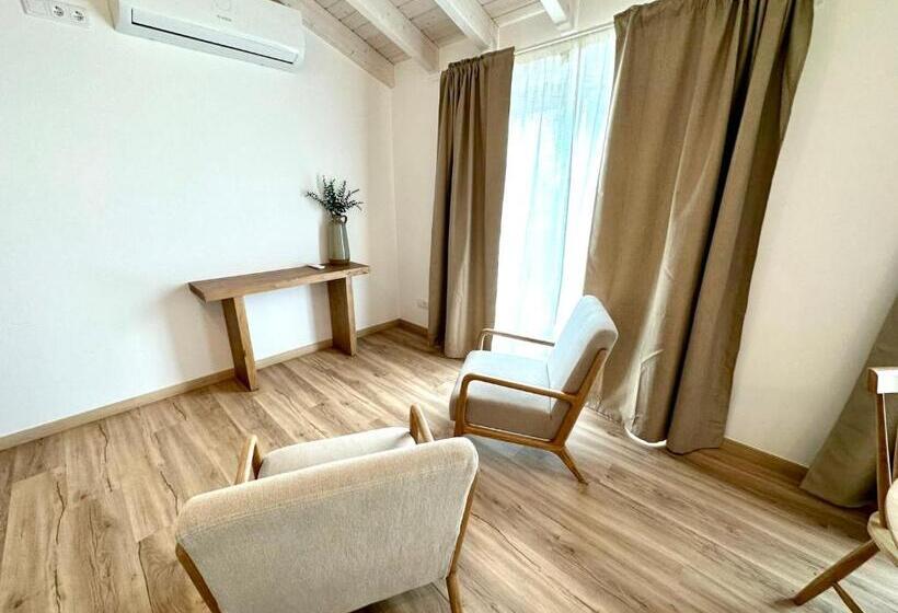 Студио Стандарт с Балконом, Pure Flor De Esteva