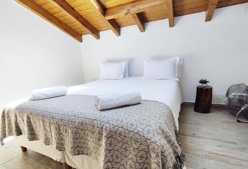 Номер Deluxe, Pure Flor De Esteva