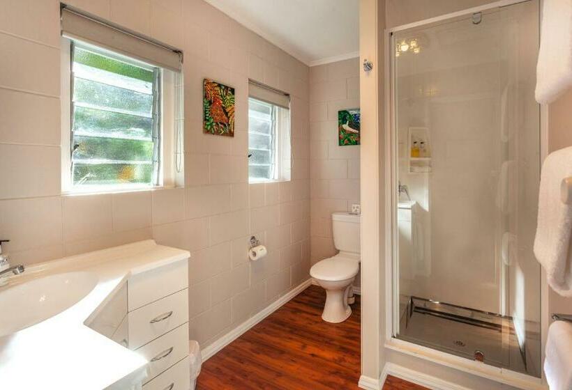 דירת חדר, Brookby Motel