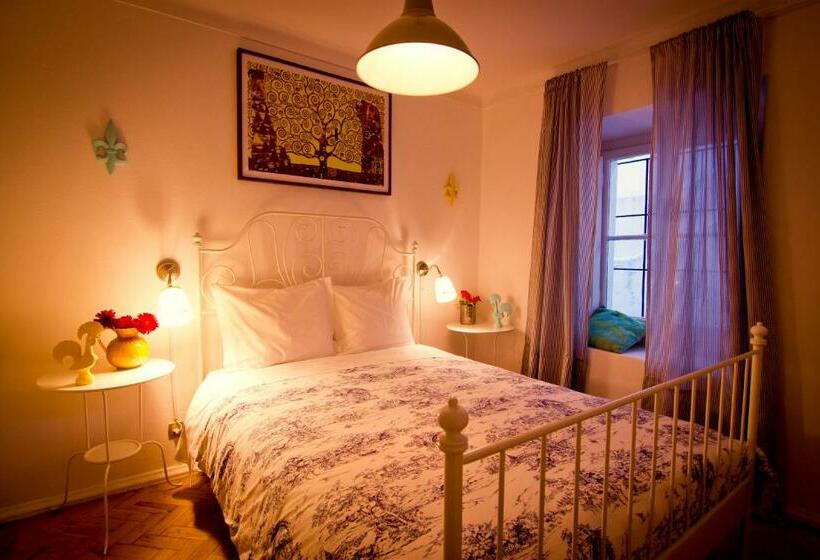 חדר סטנדרט חדר אמבטיה משותף, Cascais Boutique Hostel
