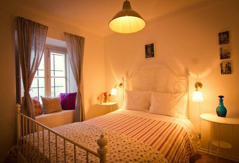 חדר סטנדרט חדר אמבטיה משותף, Cascais Boutique Hostel