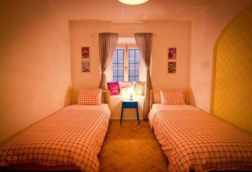 חדר סטנדרט חדר אמבטיה משותף, Cascais Boutique Hostel